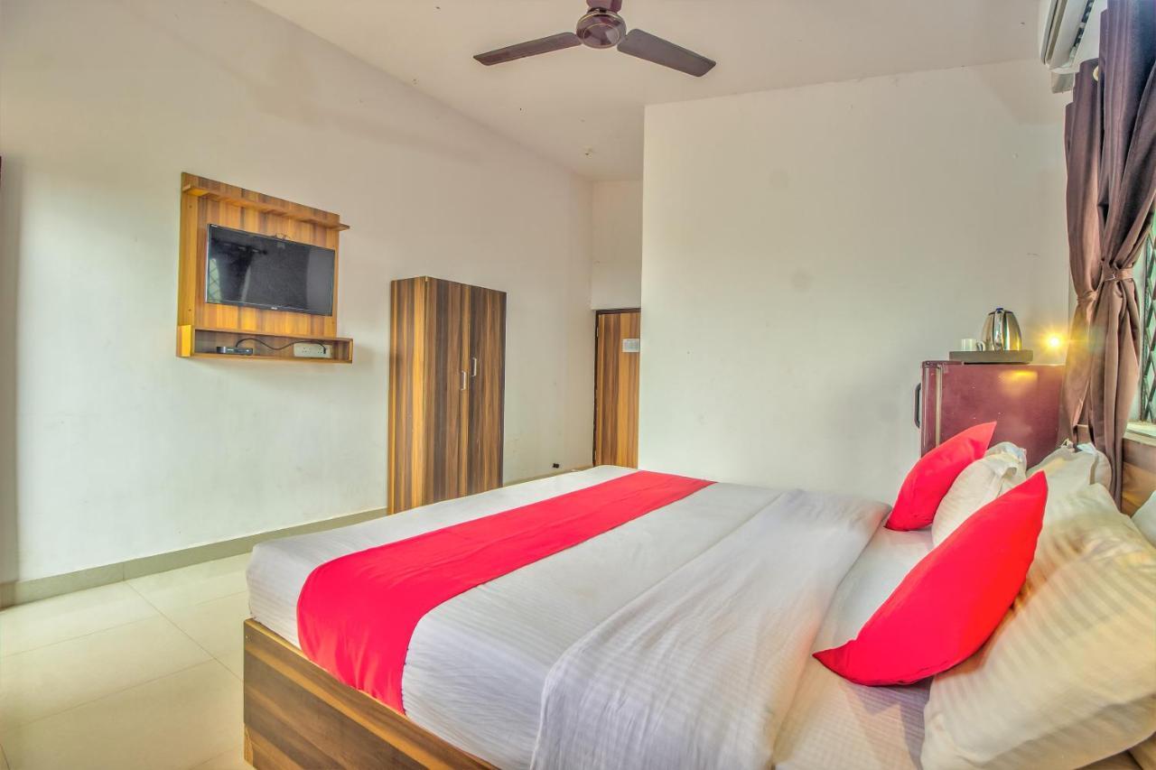 Beach Doorz Hotel Baga Kültér fotó