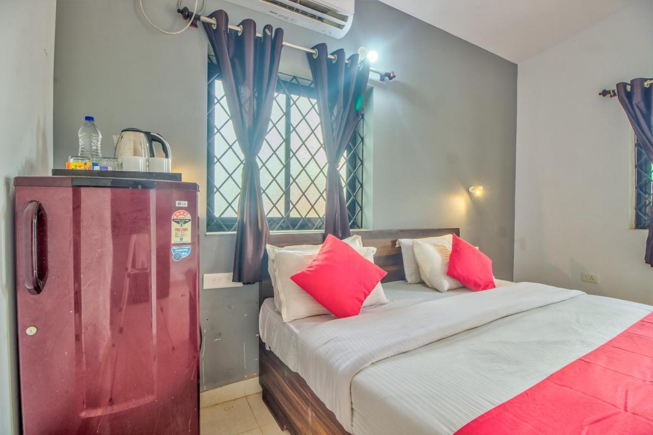 Beach Doorz Hotel Baga Kültér fotó