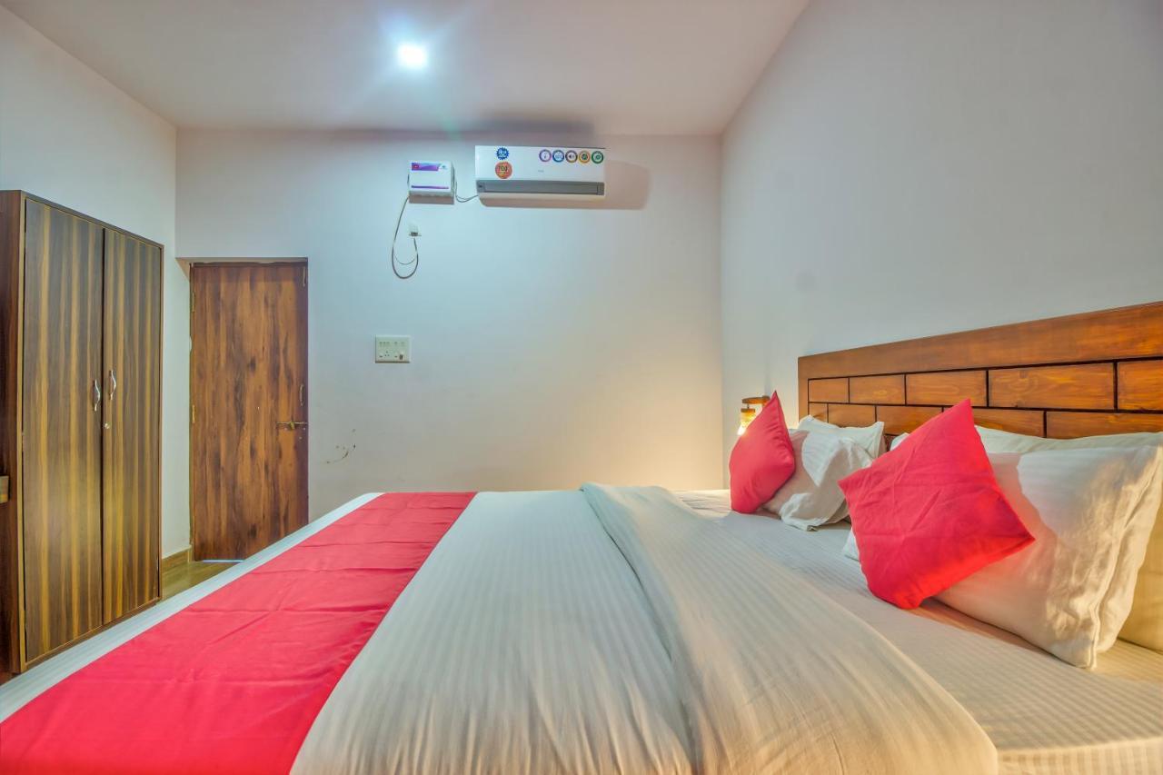 Beach Doorz Hotel Baga Kültér fotó