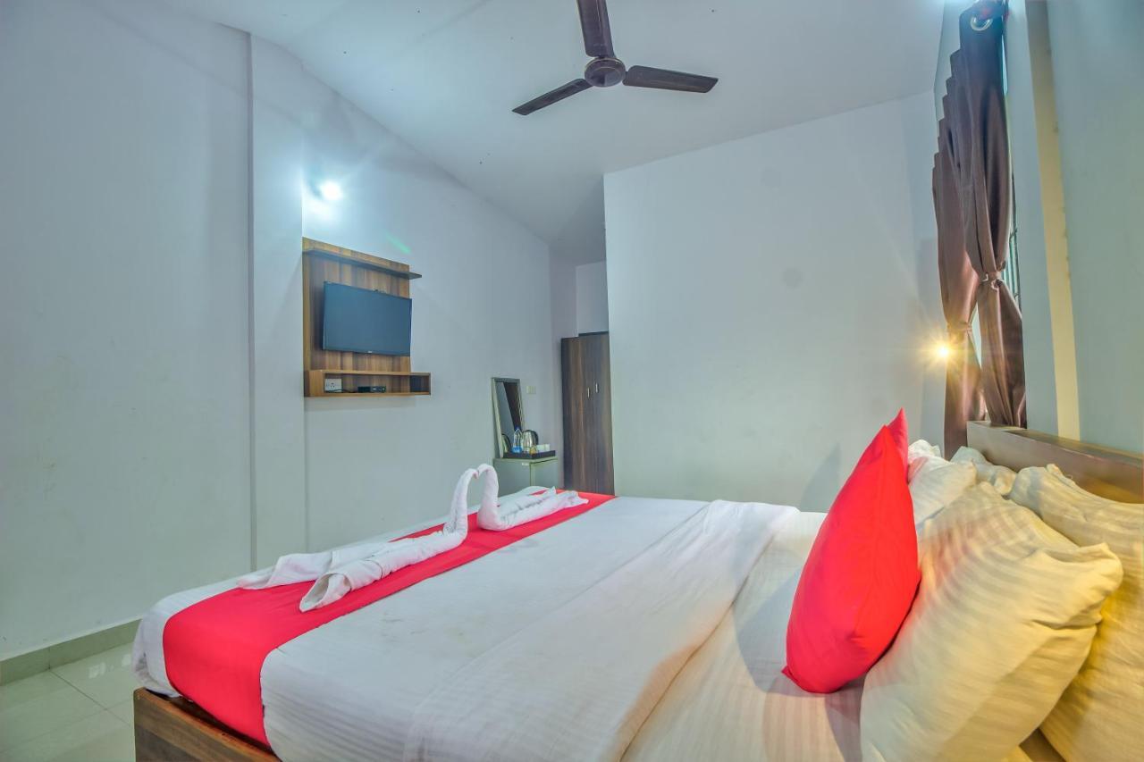 Beach Doorz Hotel Baga Kültér fotó